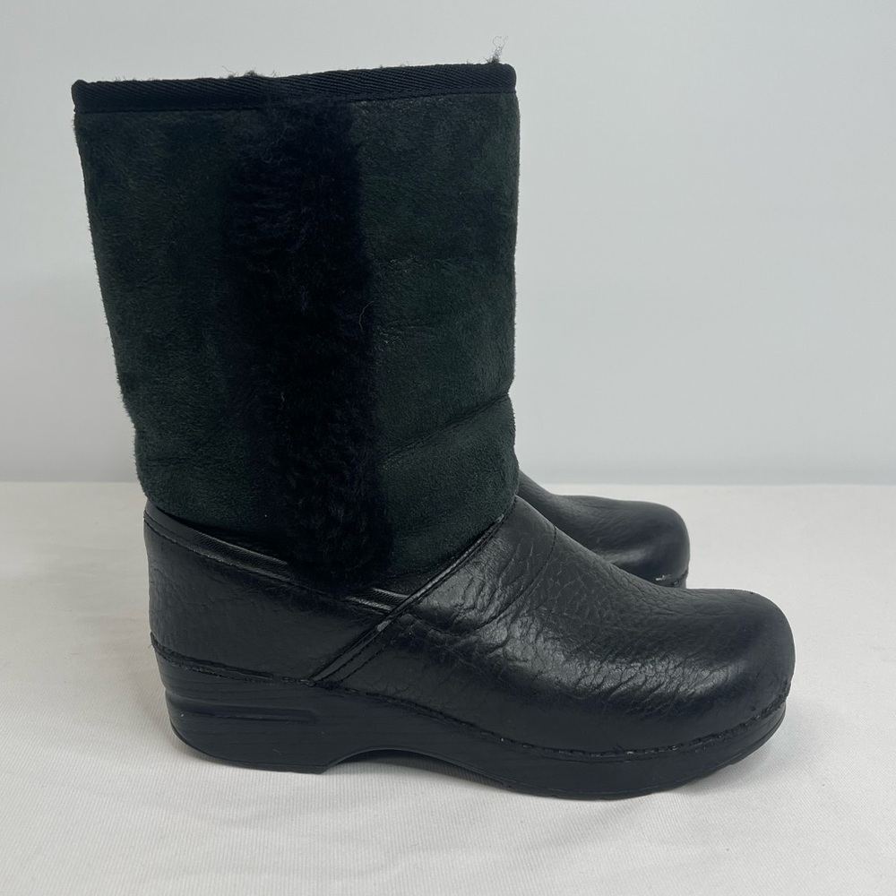Dansko/Uggs collaboration (SB#1) - Picture 3 of 8